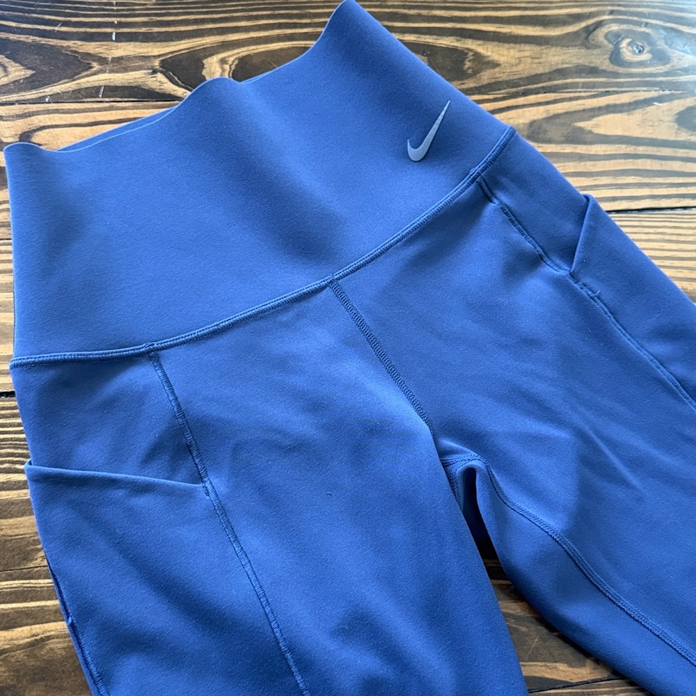 Nike universe Dry Fit Blue Leggings with side pockets